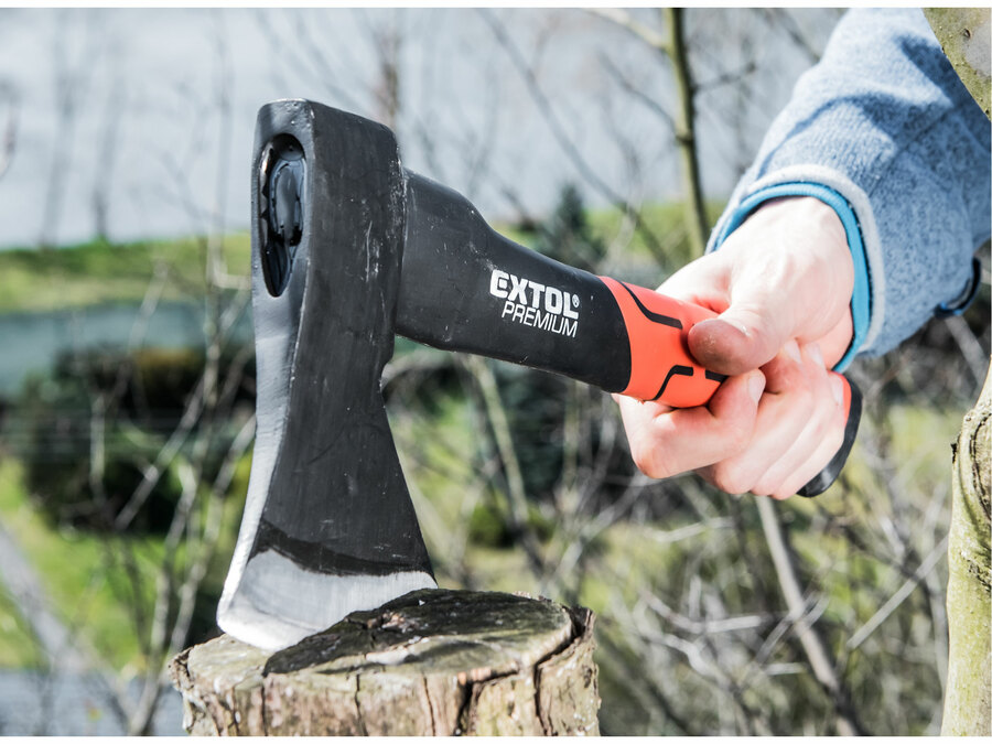 Balta, üvegszálas nyél, 800g, TPR markolat – galéria